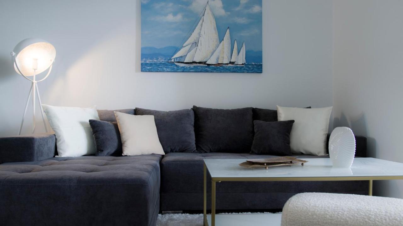 Apartments King And Queen Povile Buitenkant foto